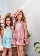 Vestido niña rosa empolvado o verde agua Familia Guipur de Babine