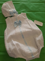 Pelele bebe unisex blanco con capota rojo o azul de Valentina Bebés