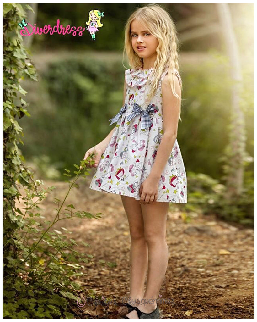 Vestido nina vuelo Familia Selfie de Diverdress by La Amapola Cositas Chusquerrimas