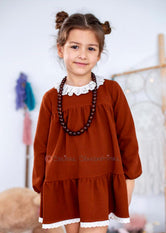 Vestido niña color caldera Familia Caldera de Mon Petit Bonbon