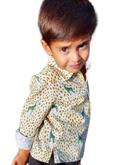 Camisa bebé niño y bombacho de jirafas verde botella Familia Kenia de Lililú